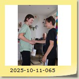 2025-10-11-065